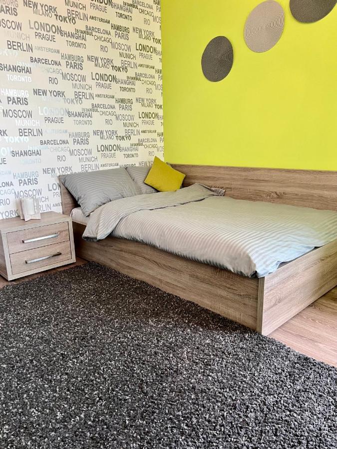 Relax. Просторі Та Затишні Апартаменти Ternopil Eksteriør billede