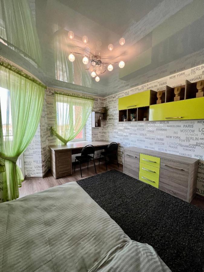 Relax. Просторі Та Затишні Апартаменти Ternopil Eksteriør billede