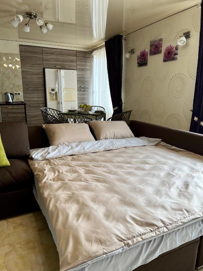Relax. Просторі Та Затишні Апартаменти Ternopil Eksteriør billede
